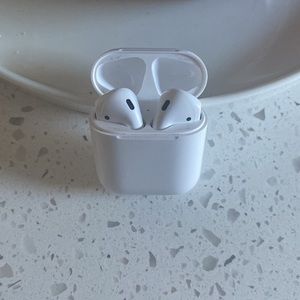 Apple AirPods First Generation